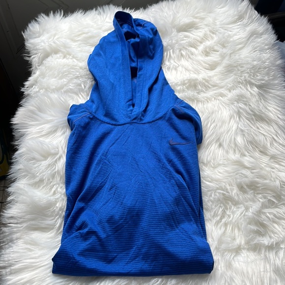 Nike Dry Fit hoodie - Picture 10 of 13